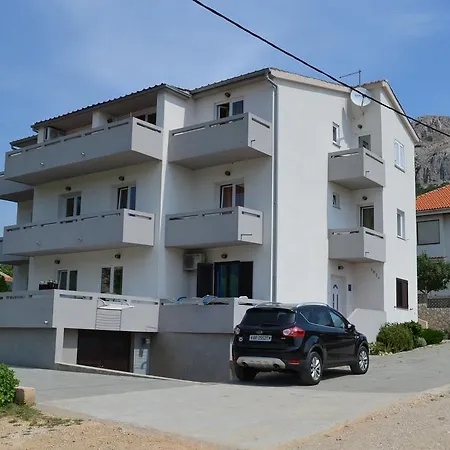 Leo Apartmán Baška
